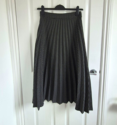 Zara woman size 12 - zara,