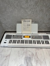 Roland E-09W Interactive Arranger Keyboard with Built-in Speaker White