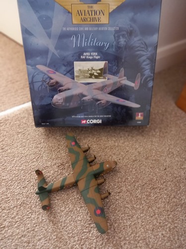 Corgi avro york king flight - avro,