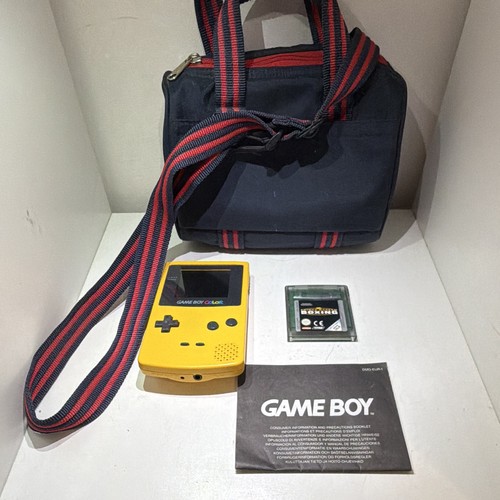 Nintendo game boy color yellow - boy,