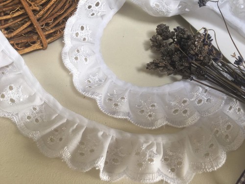 Broderie anglaise gathered - broderie,