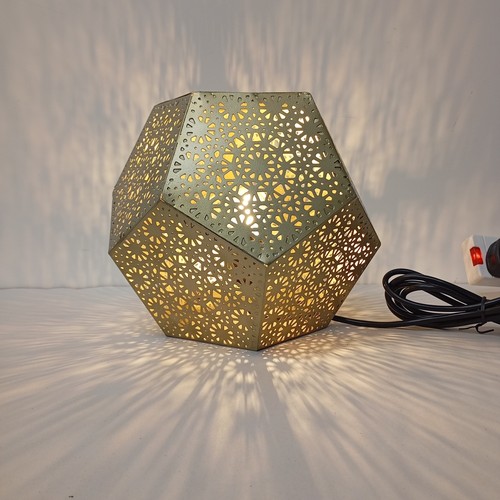 Geometric metal table lamp - metal,