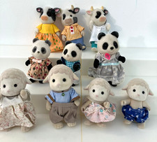 Sylvanian Families 10 figures