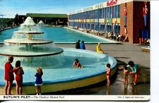 Butlins Holiday Camp Filey, The Outdoor Swimming Pool,  Posted 1973.       B7845