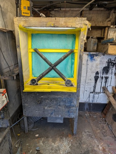 Spray booth for alloy wheels - spray,
