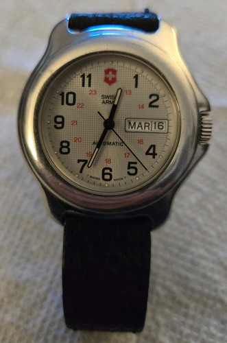 Victorinox swiss army - victorinox,