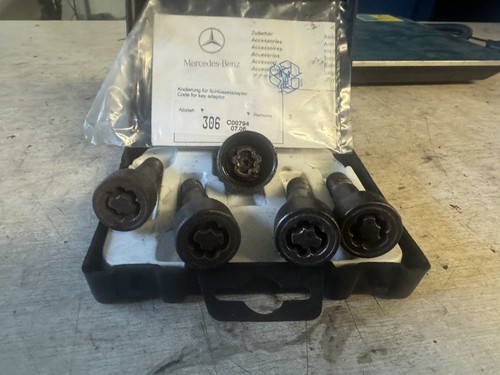 Mercedes locking wheel nut - mercedes,