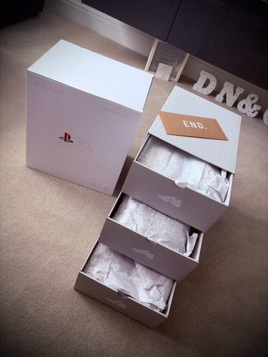 Reebok sony playstation - x,