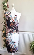 STUNNING PRECIS PETITE FLORAL