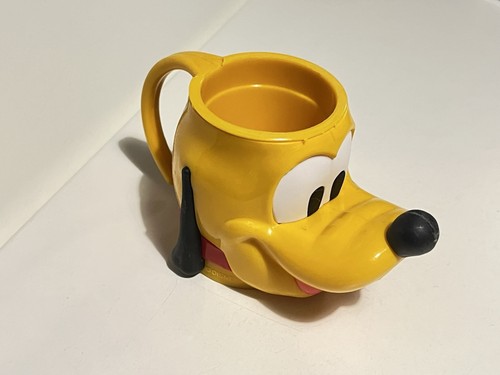 Pluto character mug yellow - character, mug,yellow
