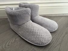 M&S Ladies Grey Plush Furry Slippers Boots Size Uk 5 - New With Tags