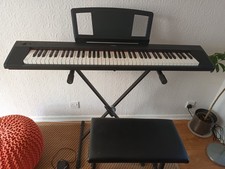 Yamaha Piaggero NP-31 Piano-style Keyboard, inc. stand, seat, FC4 Pedal