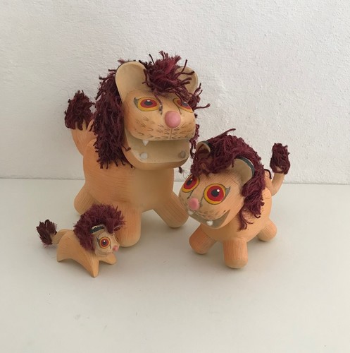 Wooden comical lions set - comical,