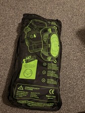 Planet Eclipse Knee Pads