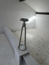 Straits Floor Standing Pillar
