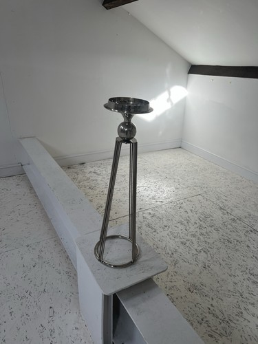Straits floor standing pillar - floor,