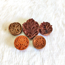 Antique Leafy Pattern Handmade