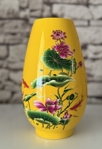 23cm tall yellow - tall,
