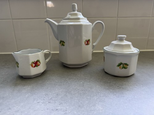 Royal norfolk teapot - royal,