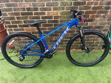 Trek Marlin 6 Mountain Bike