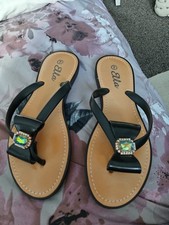 Ladies Black Flip Flop Sandals By Ella Brand New Never Worn Size 7