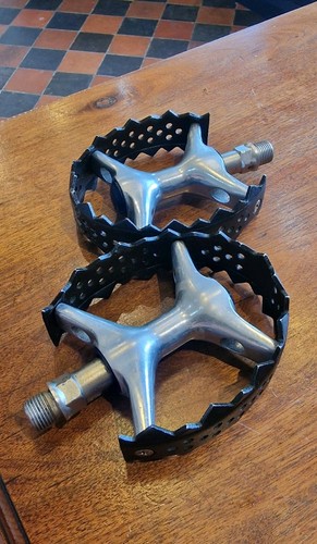 Odyssey shark bite pedals - odyssey,