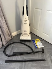Panasonic vacuum cleaner 1900w - panasonic,