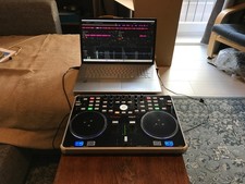 DJ  Controller Vestax VCI-300 for Serato professional, AC adaptor and USB cable