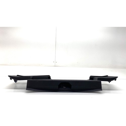 Corsa vxr boot latch cover - boot,