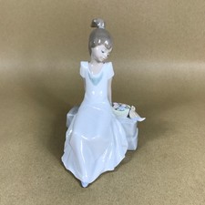 NAO Lladro Spring Has Come Figurine 1430 Girl With Flower Basket and Bird Figuri