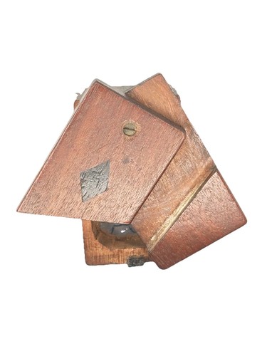 Snuff box shaped magic secret - box,