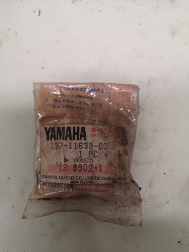 Yamaha tzr250 3ma - gudgeon, pin