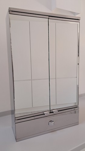 Chrome finish mirrored doors