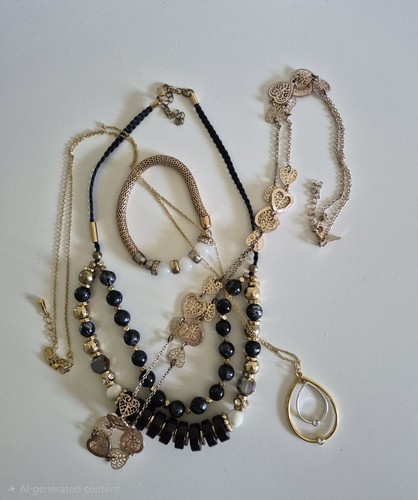 Costume jewellery necklaces - 3,