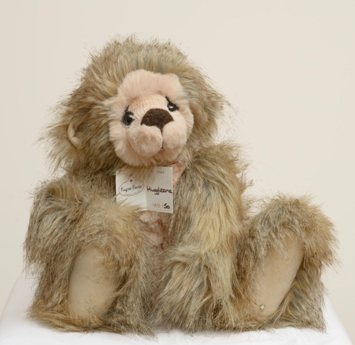 Kaycee bears hugglesome - kaycee,