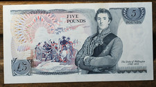 QEII £5 Five Pounds Note Jo