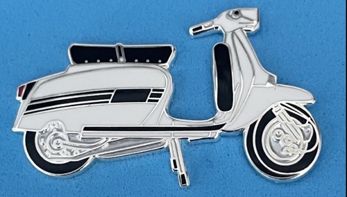Lambretta enamel pin badge - gp,