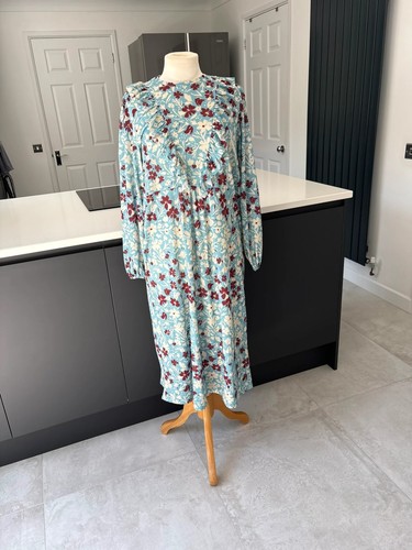 Zara midi dress size small - midi,