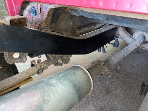 Nissan navara d22 chassis - navara,
