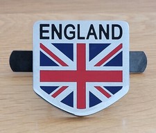 VINTAGE ENGLAND UNION JACK CLASSIC CAR BADGE WITH FIXINGS IN EXCELLENT CONDITION