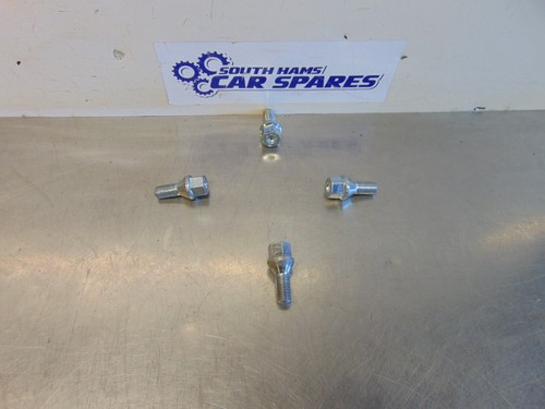 Vauxhall astra wheel bolts - astra,