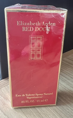 Elizabeth arden red - -,