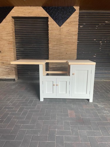 Belfast sink unit with solid - sink,