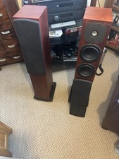 Neat Motive 1 Speakers in Oak