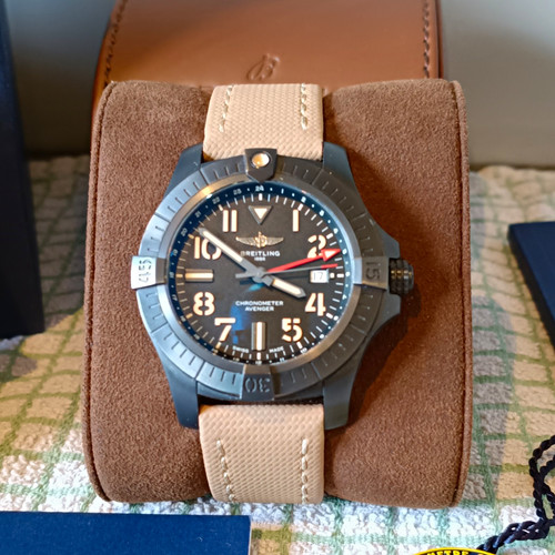 Breitling avenger night - breitling,