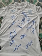 Rangers legends multi  HAND SIGNED RANGERS  150th SHIRT.