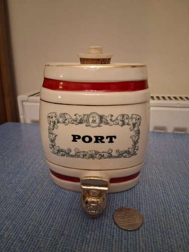 Vintage wade gilbey port - wade,