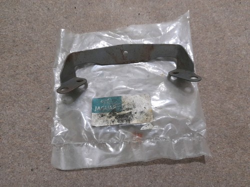 New nos genuine jaguar - new,