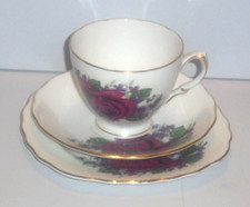 ROYAL VALE BONE CHINA FLORAL