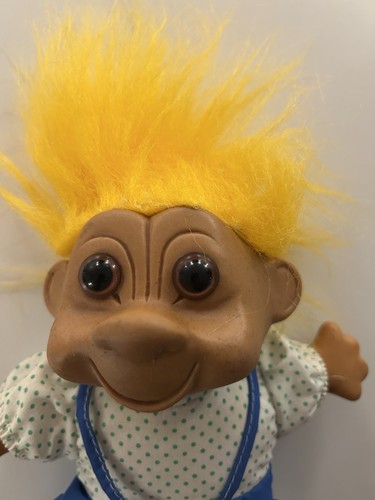 Vintage troll doll - troll,